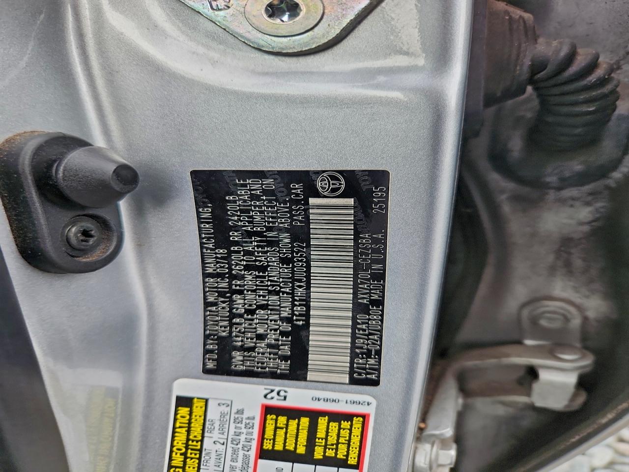 2018 TOYOTA CAMRY L photo 12