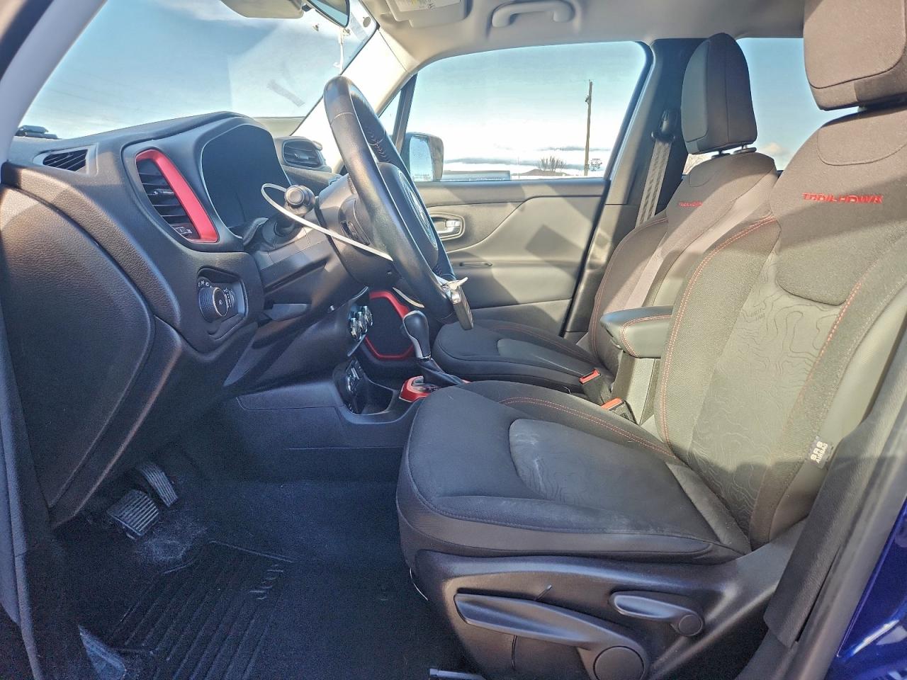 2017 JEEP RENEGADE TRAILHAWK photo 7