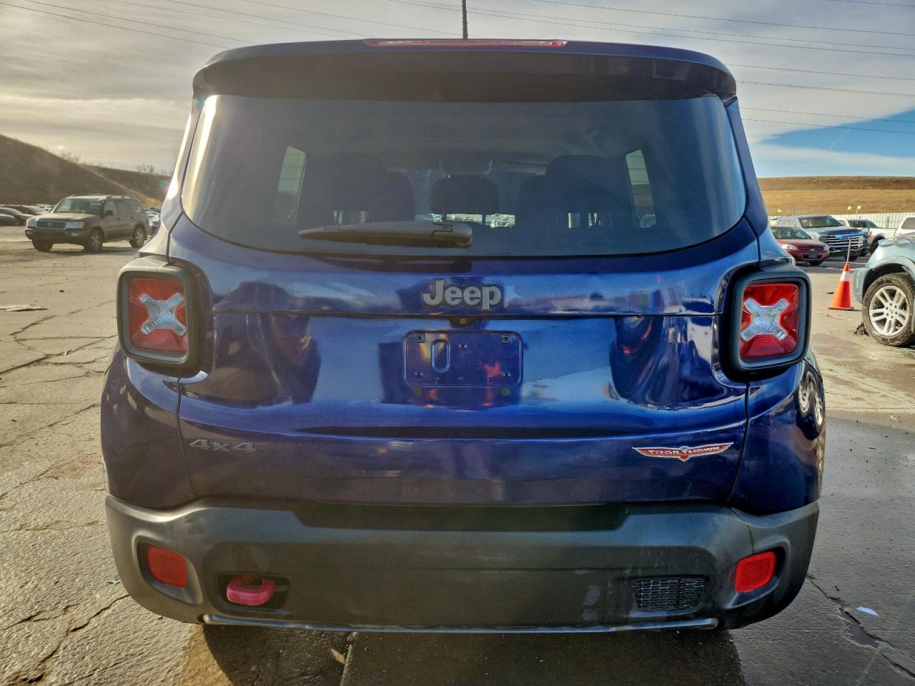2017 JEEP RENEGADE TRAILHAWK photo 6
