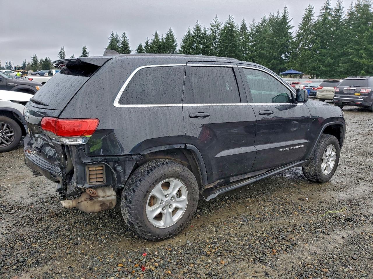 2016 JEEP GRAND CHEROKEE LAREDO photo 3