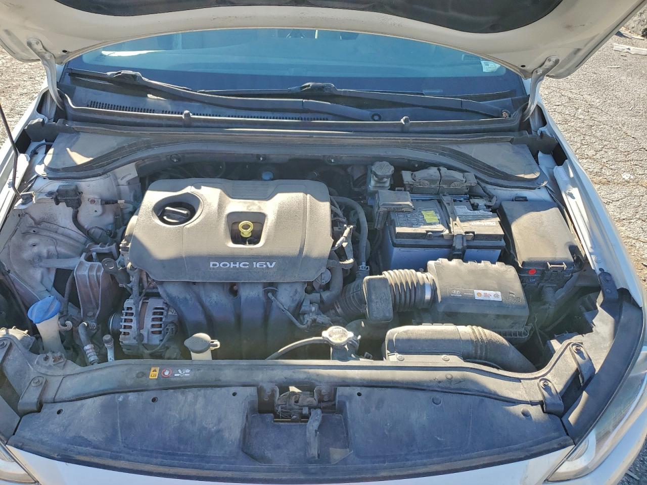 2017 HYUNDAI ELANTRA SE photo 11