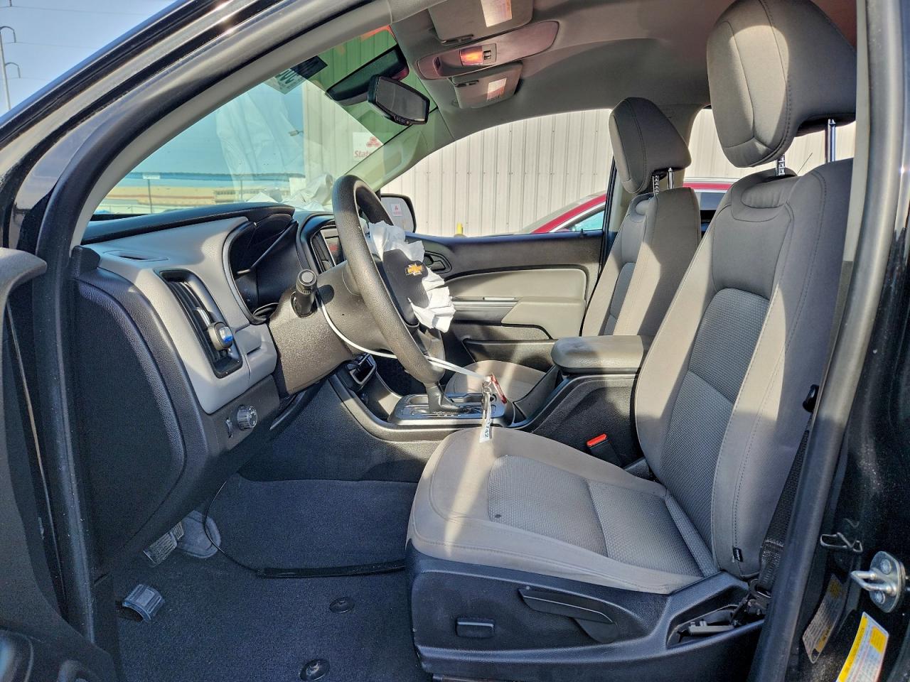 2019 CHEVROLET COLORADO photo 7