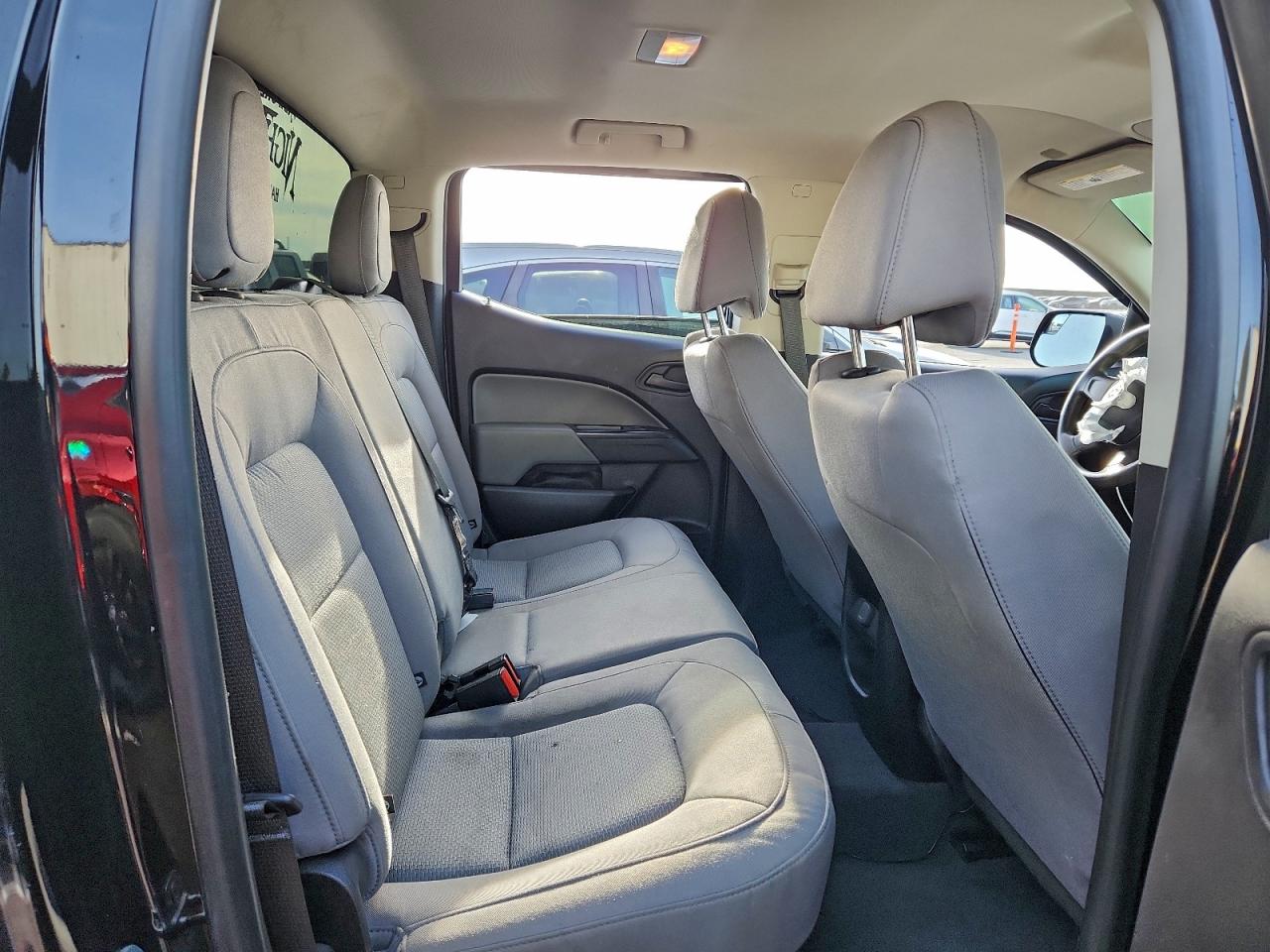 2019 CHEVROLET COLORADO photo 10