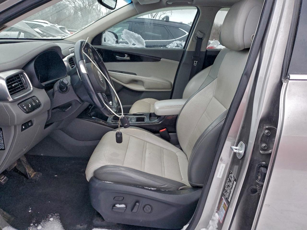 2016 KIA SORENTO SX photo 7