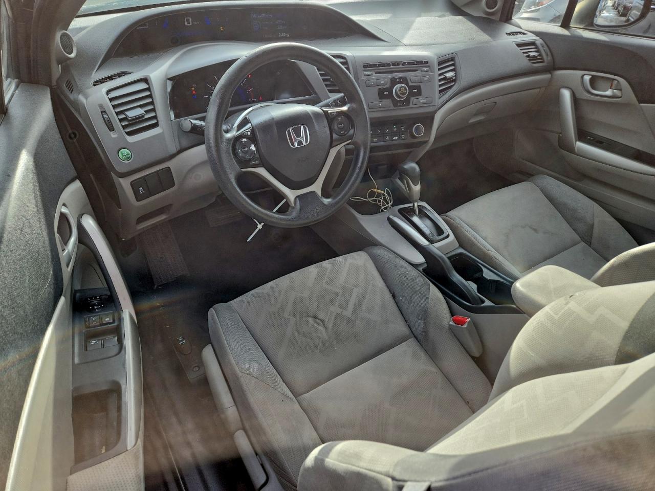 2012 HONDA CIVIC LX photo 8
