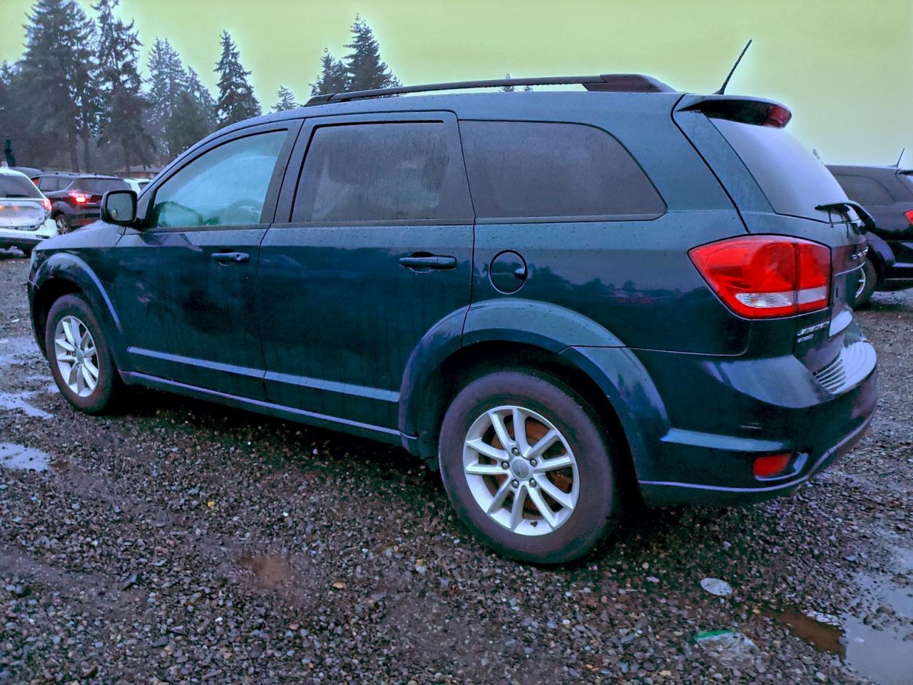 2015 DODGE JOURNEY SXT photo 2