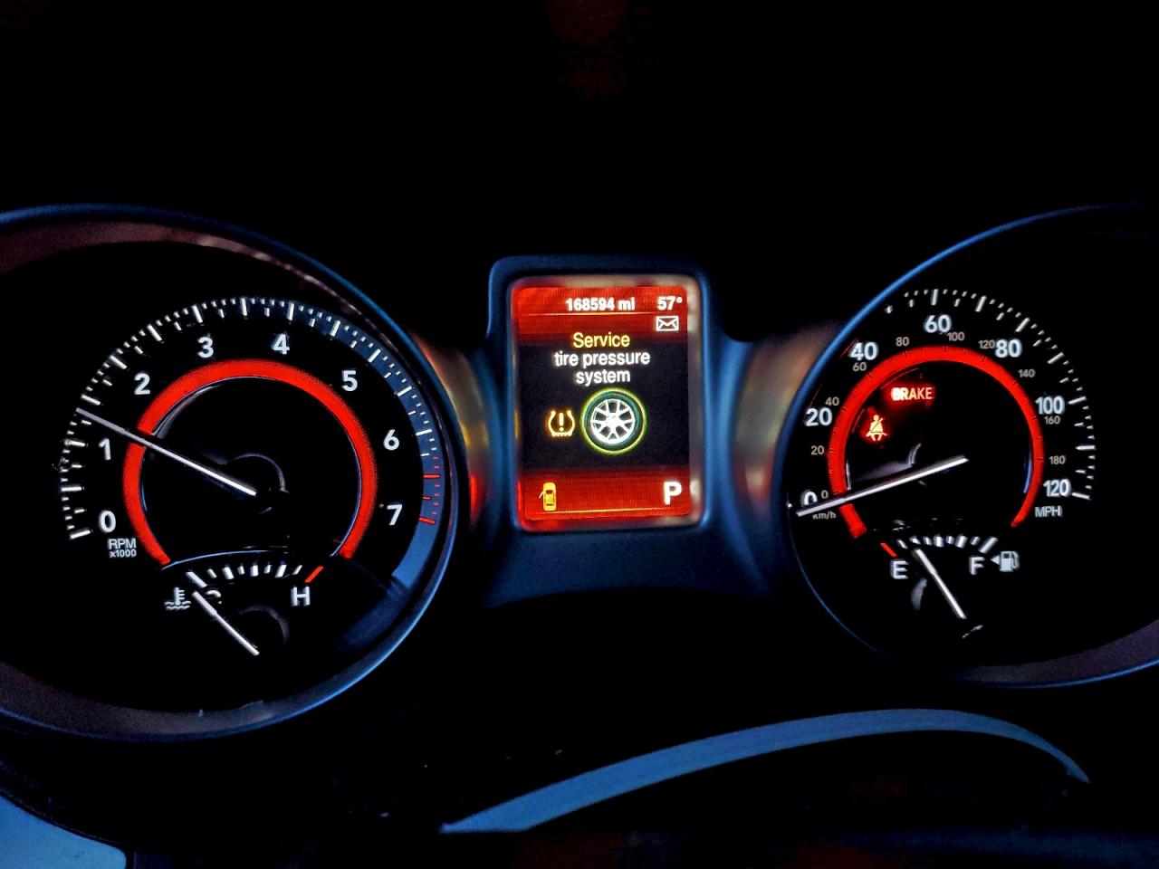2015 DODGE JOURNEY SXT photo 9