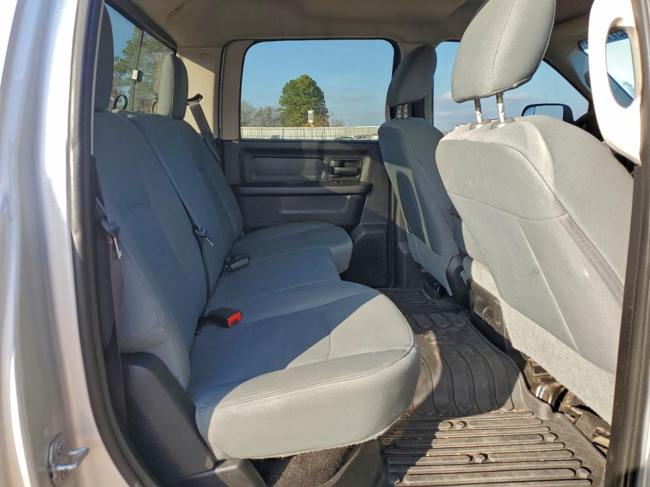2017 RAM 2500 ST photo 10
