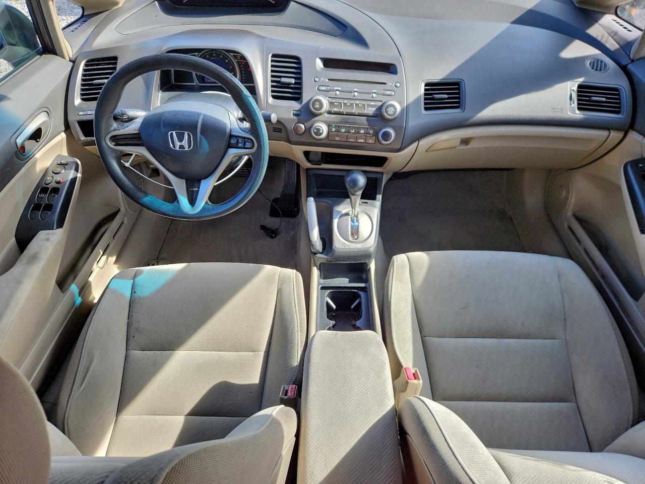 2010 HONDA CIVIC LX photo 8