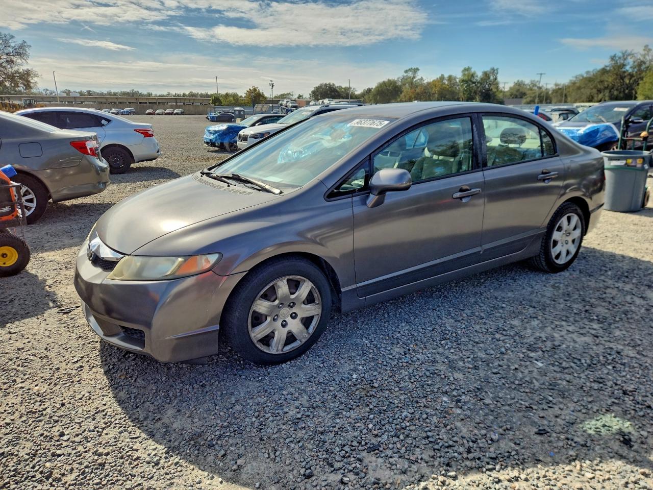 2010 HONDA CIVIC LX — MINOR DENT/SCRATCHES damage — photo 1
