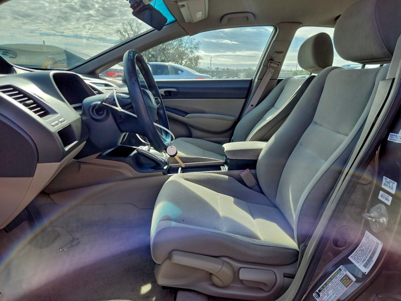 2010 HONDA CIVIC LX photo 7