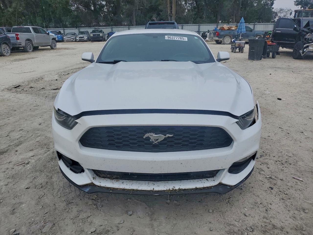 2017 FORD MUSTANG photo 5