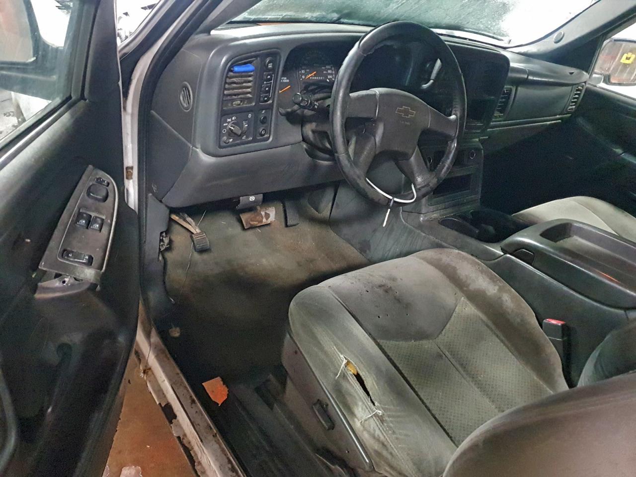 2006 CHEVROLET SILVERADO K1500 photo 8