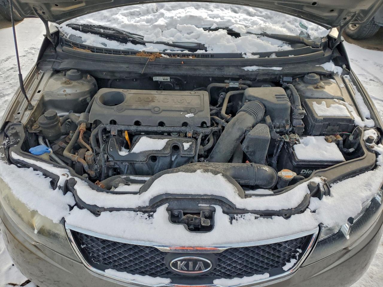 2010 KIA FORTE EX photo 11