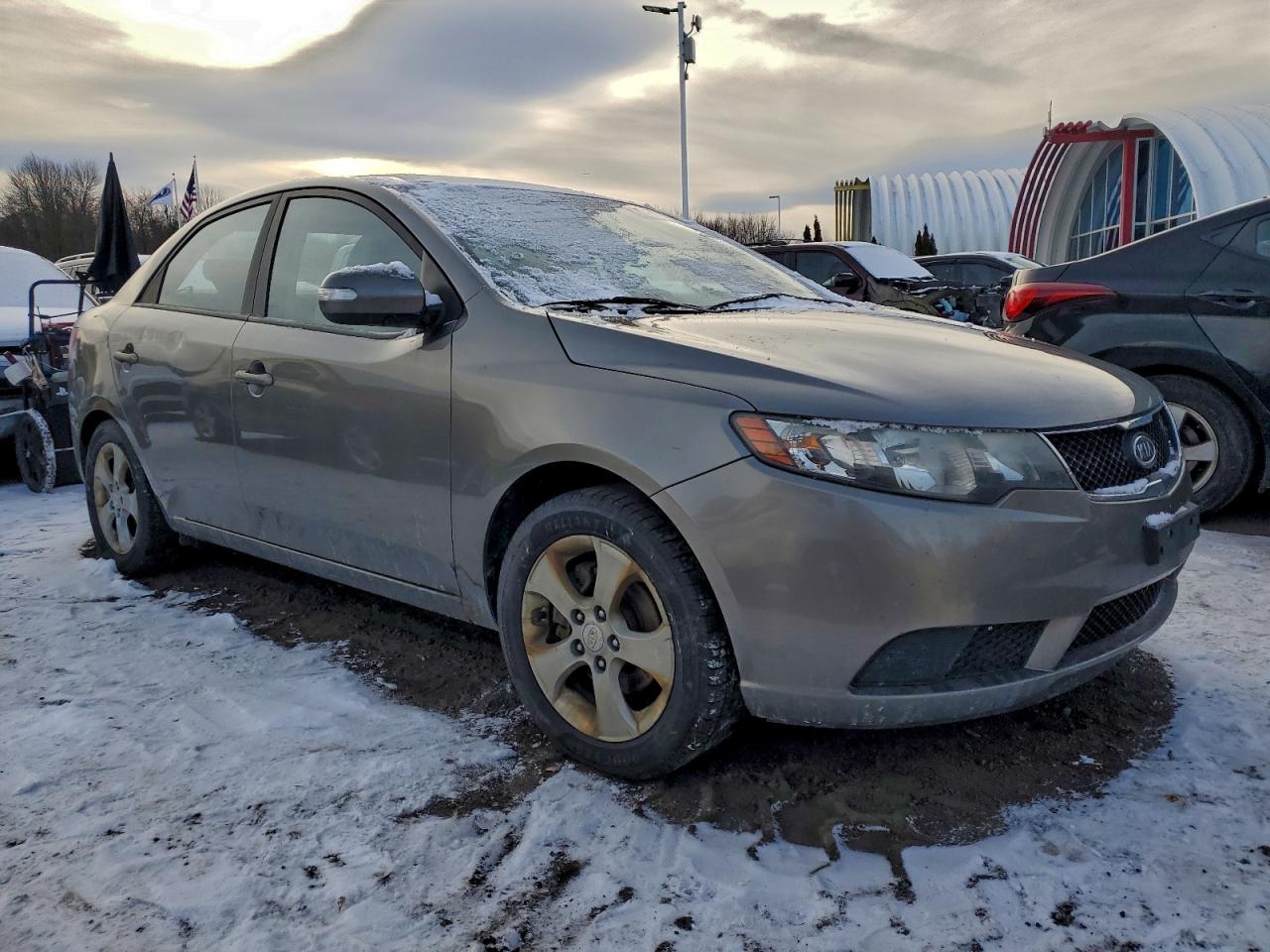 2010 KIA FORTE EX photo 4