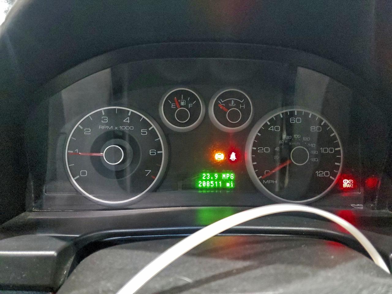 2008 FORD FUSION SE photo 9
