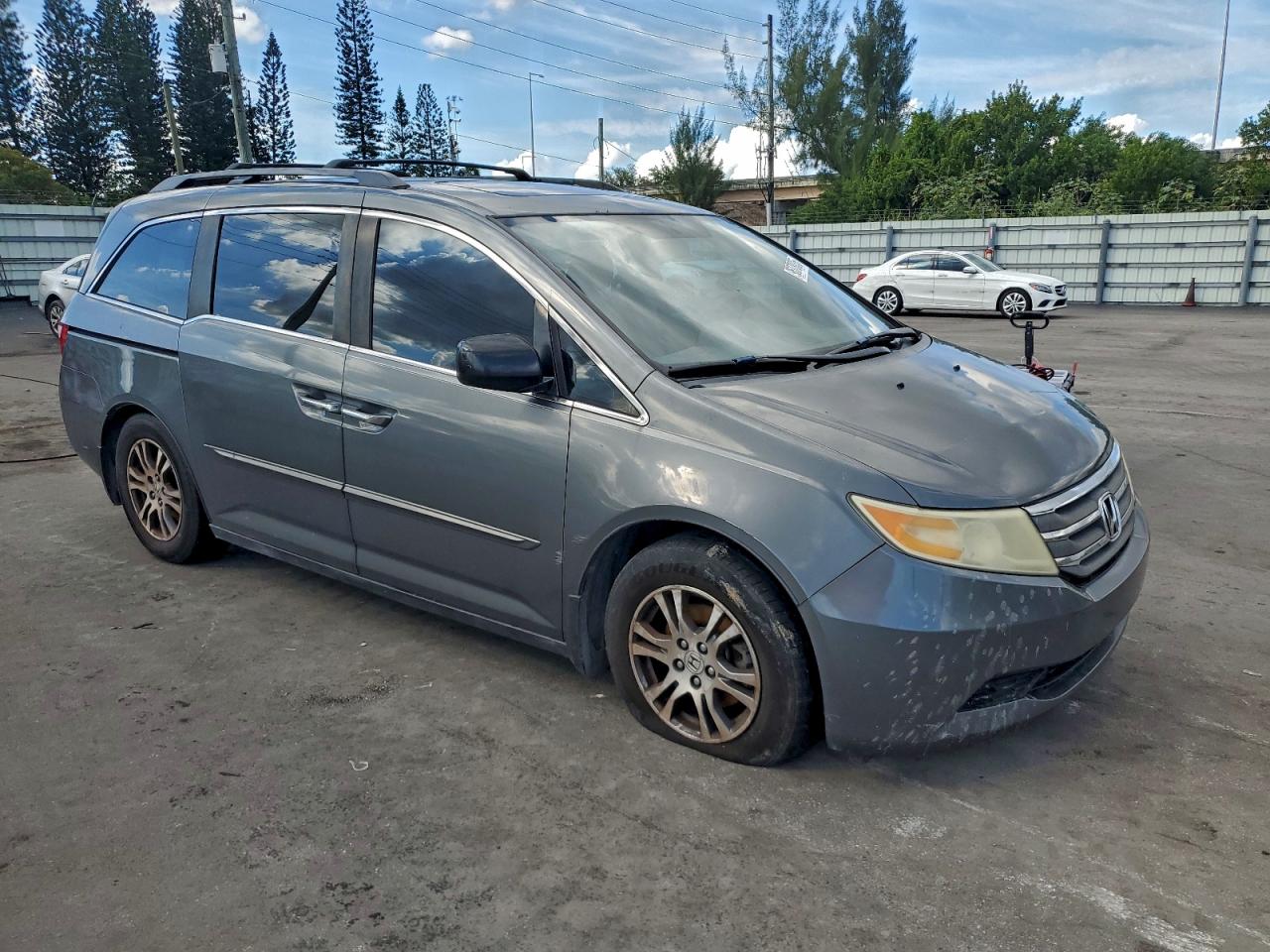 2013 HONDA ODYSSEY EXL photo 4