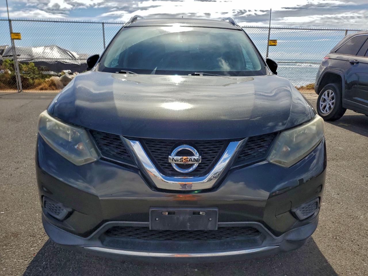 2016 NISSAN ROGUE S photo 5
