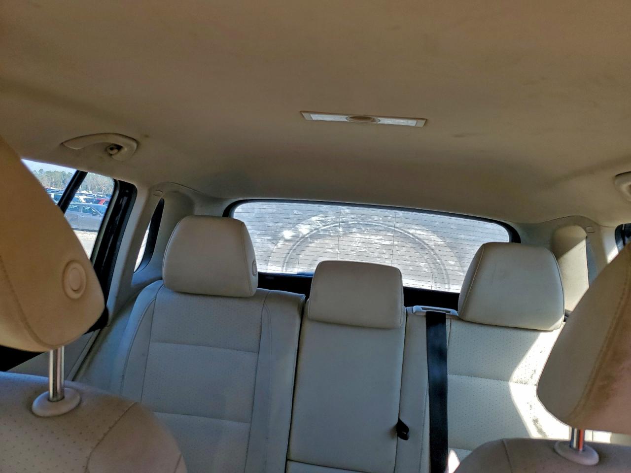2016 VOLKSWAGEN TIGUAN S photo 10