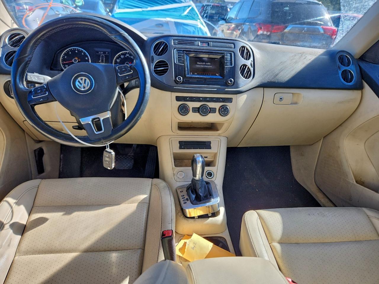 2016 VOLKSWAGEN TIGUAN S photo 8