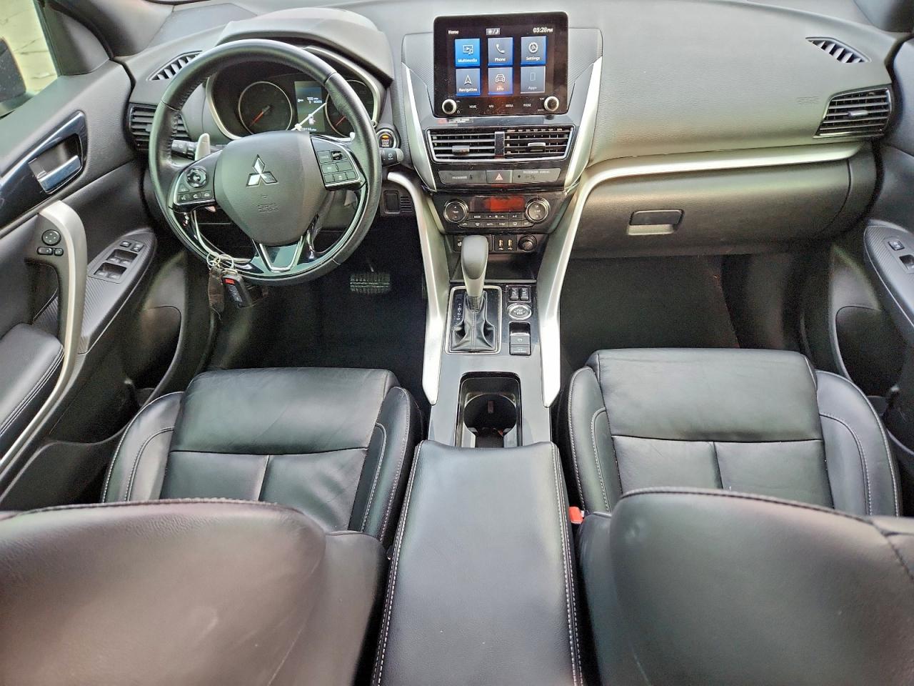 2022 MITSUBISHI ECLIPSE CROSS SE photo 8