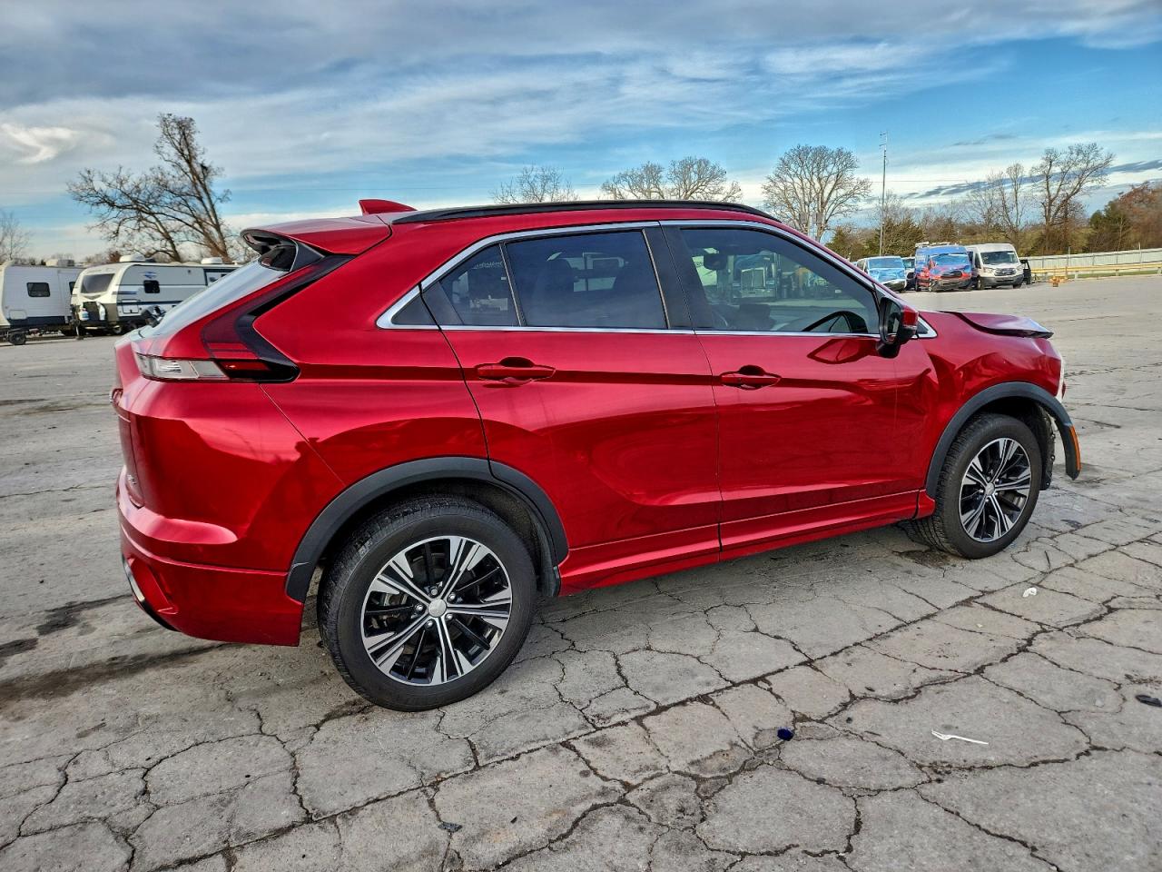 2022 MITSUBISHI ECLIPSE CROSS SE photo 3
