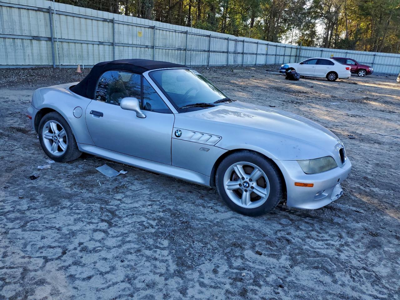 2000 BMW Z3 2.3 photo 4
