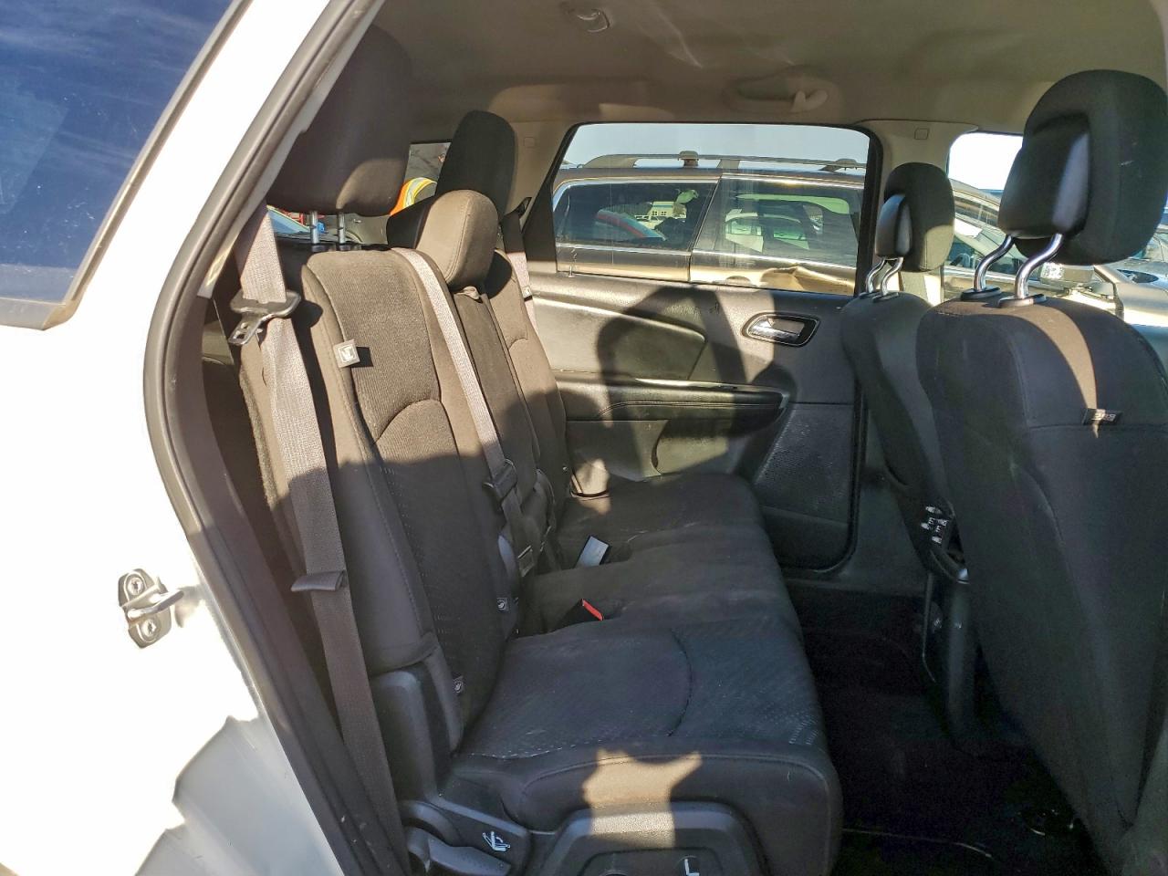 2018 DODGE JOURNEY SE photo 11