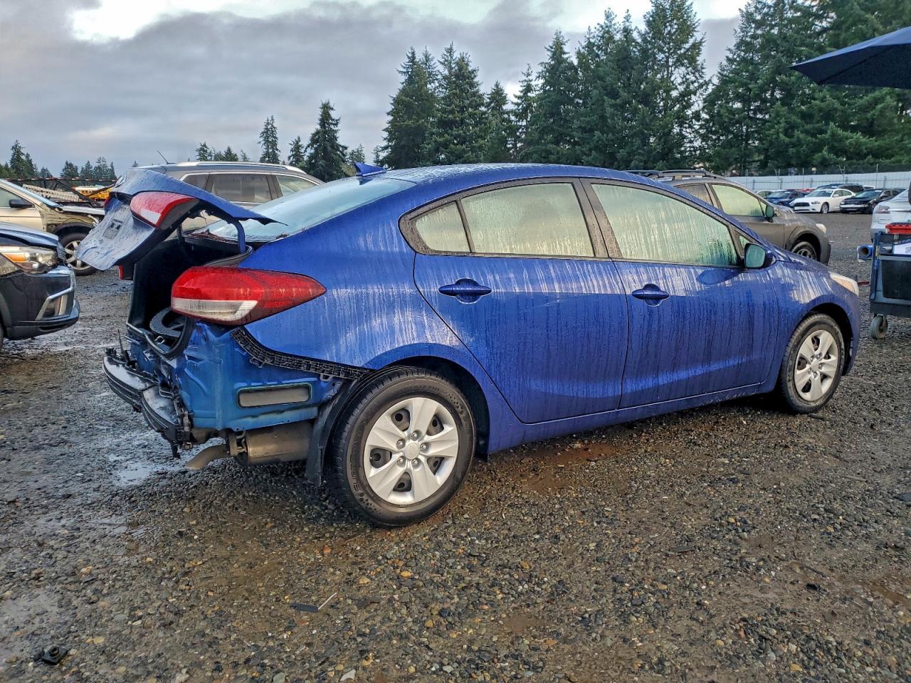 2018 KIA FORTE LX photo 3