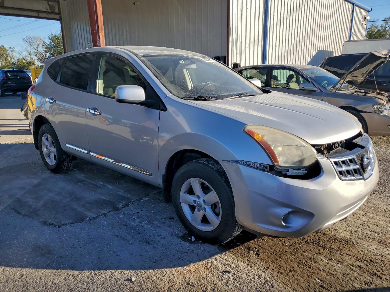 2013 NISSAN ROGUE S photo 4
