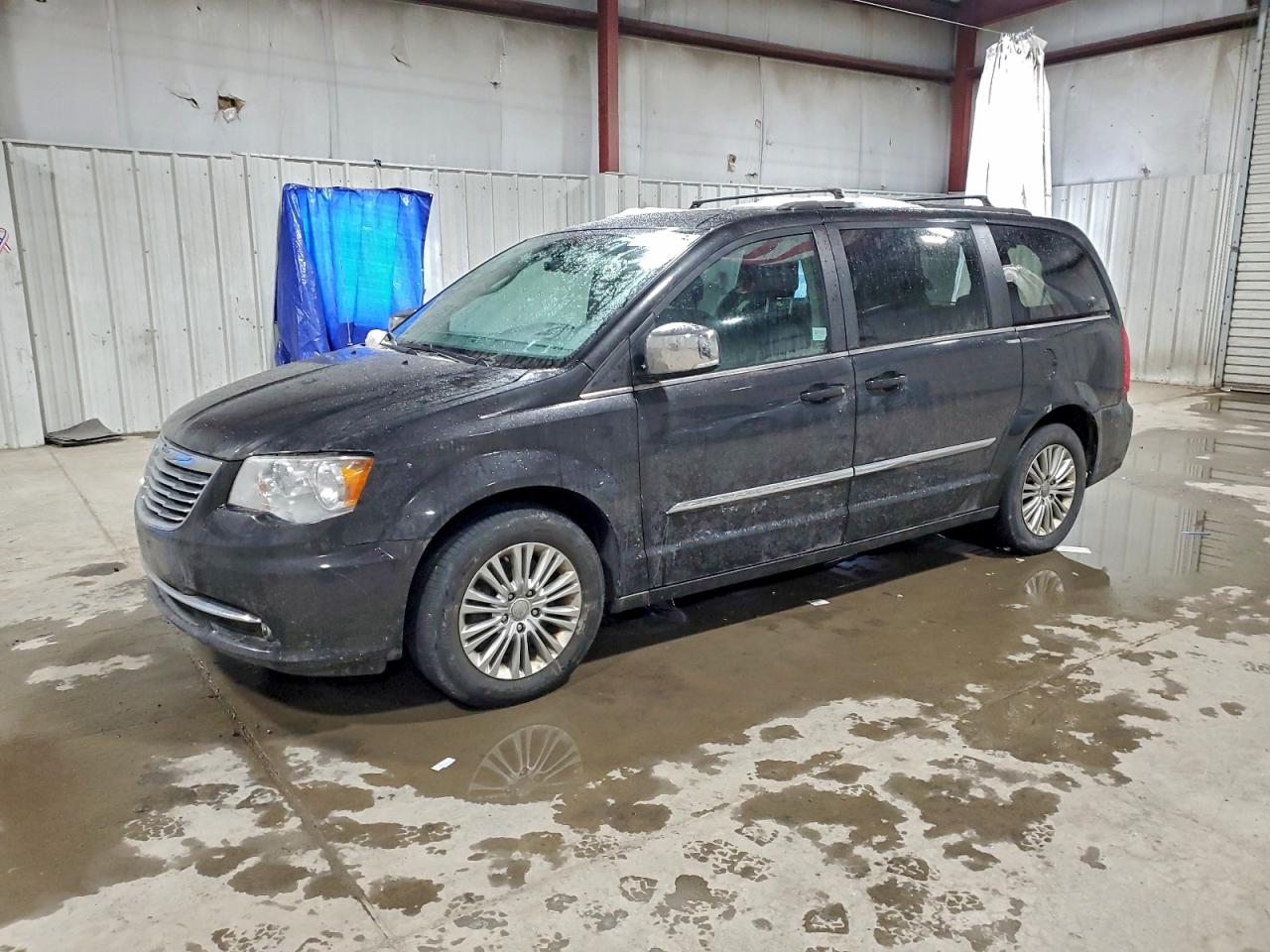2015 CHRYSLER TOWN & COUNTRY