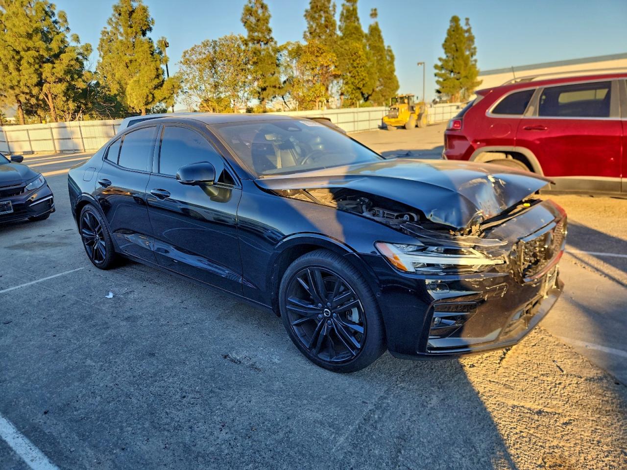 2024 VOLVO S60 PLUS photo 4