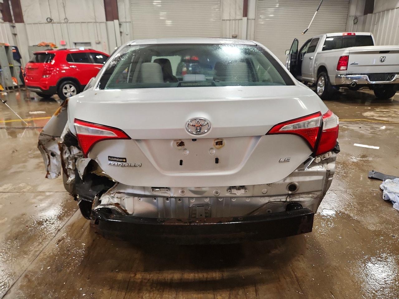 2014 TOYOTA COROLLA L photo 6
