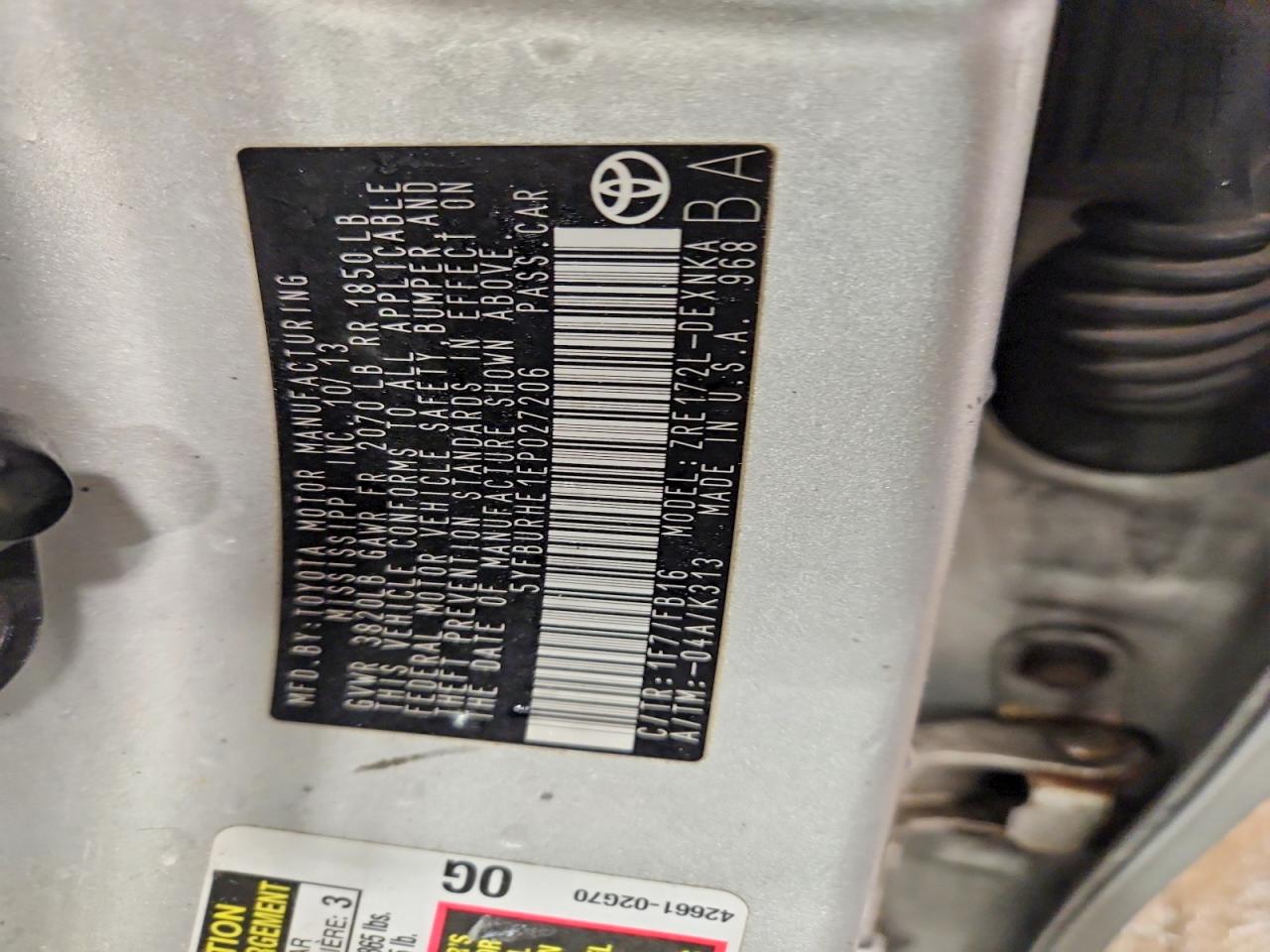 2014 TOYOTA COROLLA L photo 12