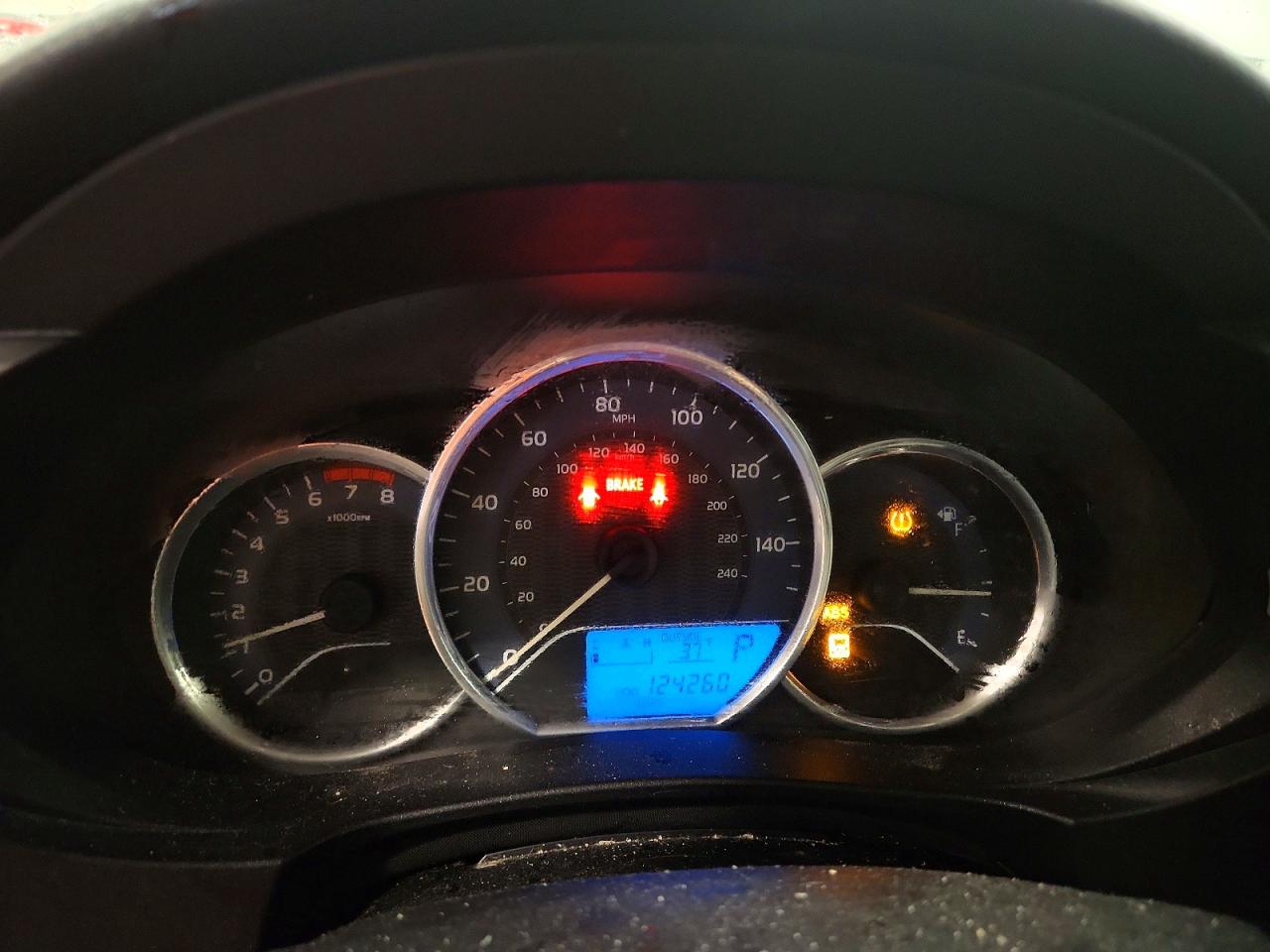 2014 TOYOTA COROLLA L photo 9