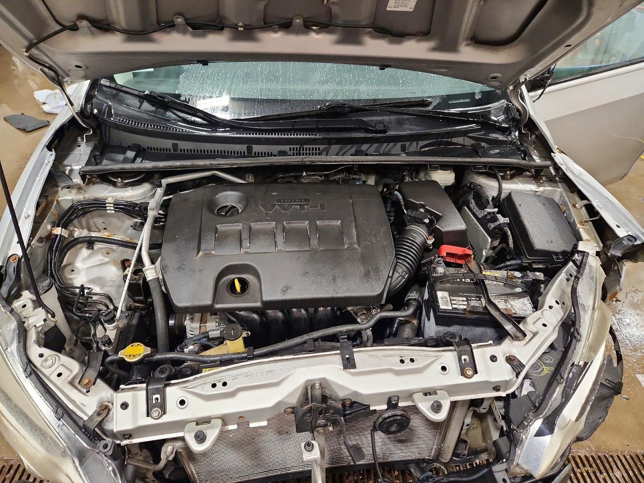 2014 TOYOTA COROLLA L photo 11