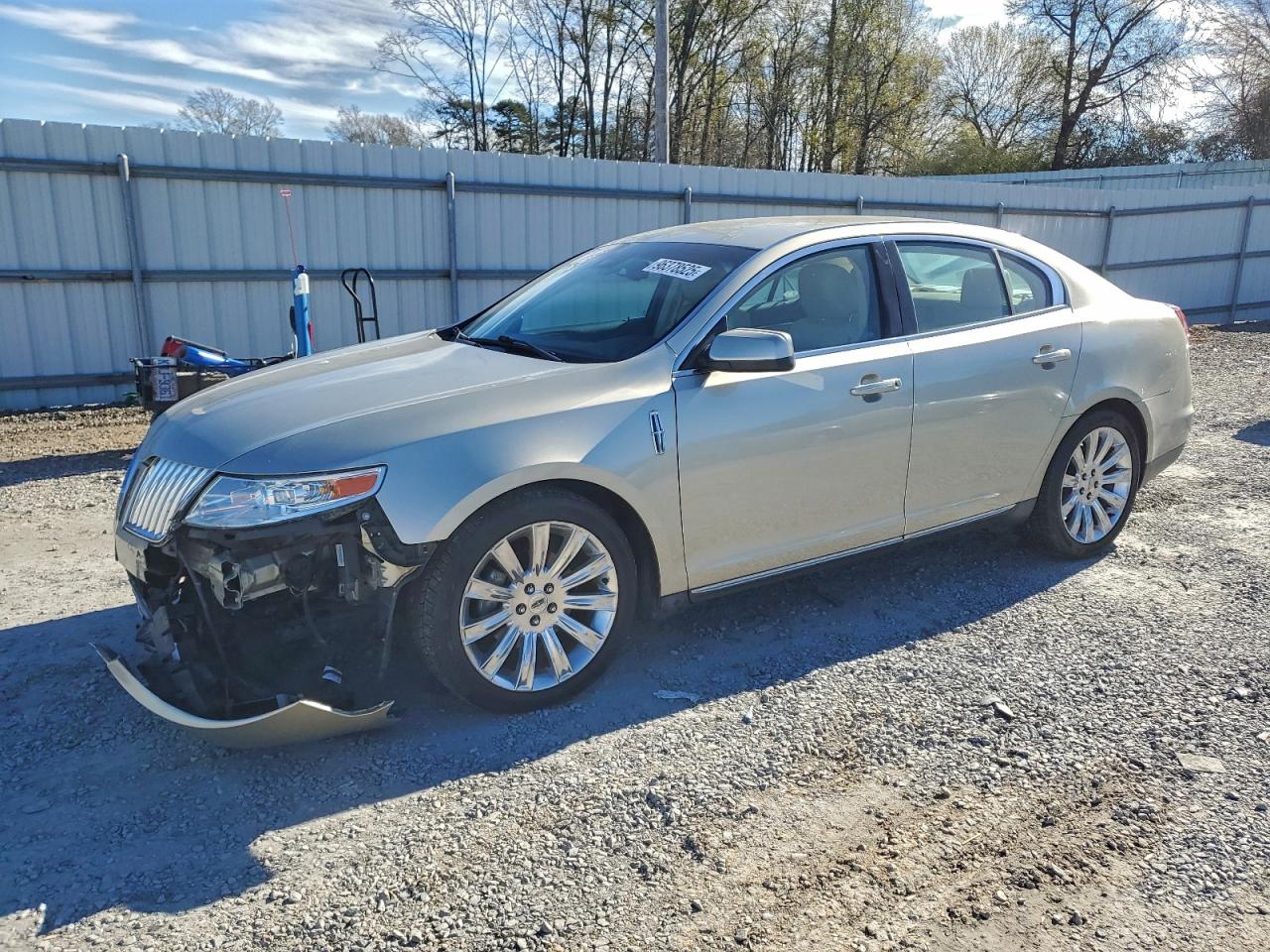 2010 LINCOLN MKS