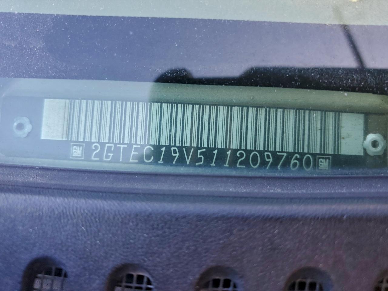 2001 GMC NEW SIERRA C1500 photo 12