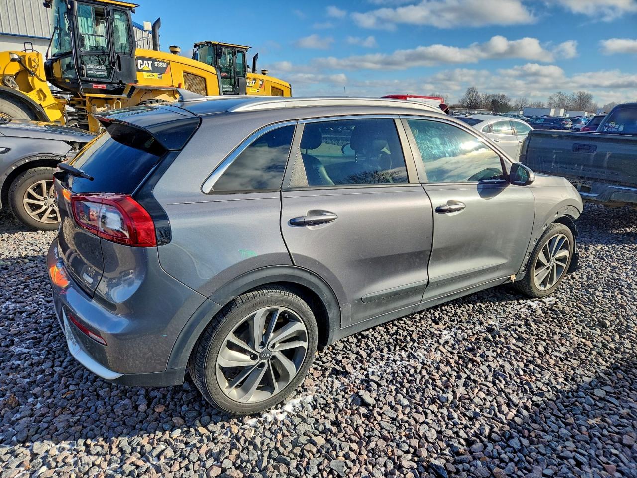 2017 KIA NIRO EX TOURING photo 3