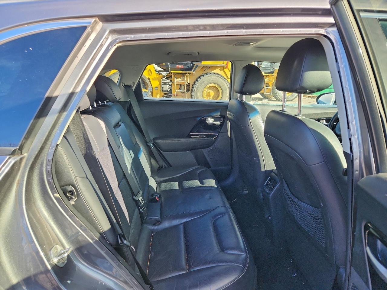 2017 KIA NIRO EX TOURING photo 11