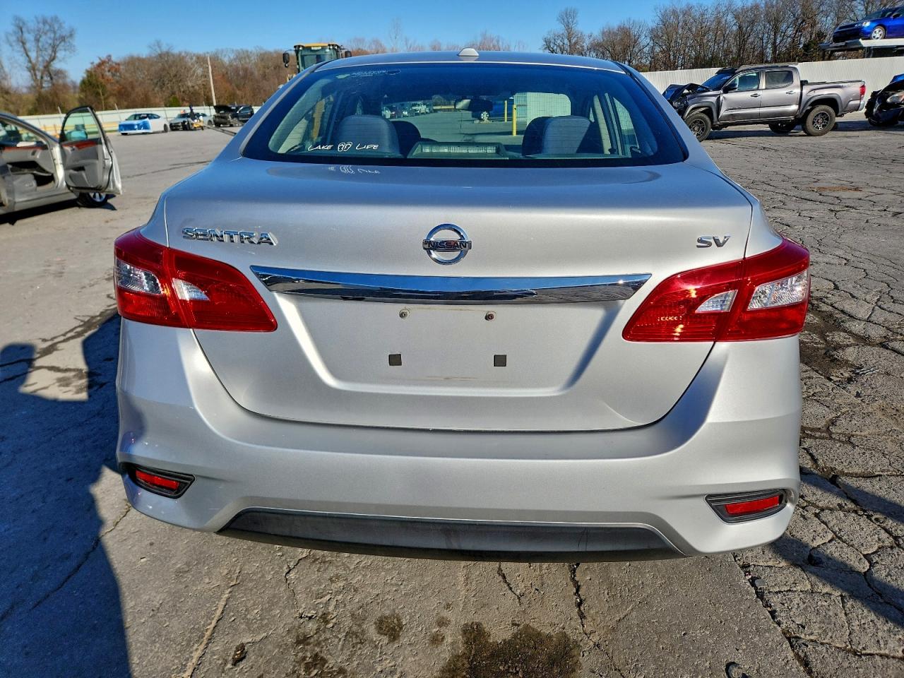 2017 NISSAN SENTRA S photo 6