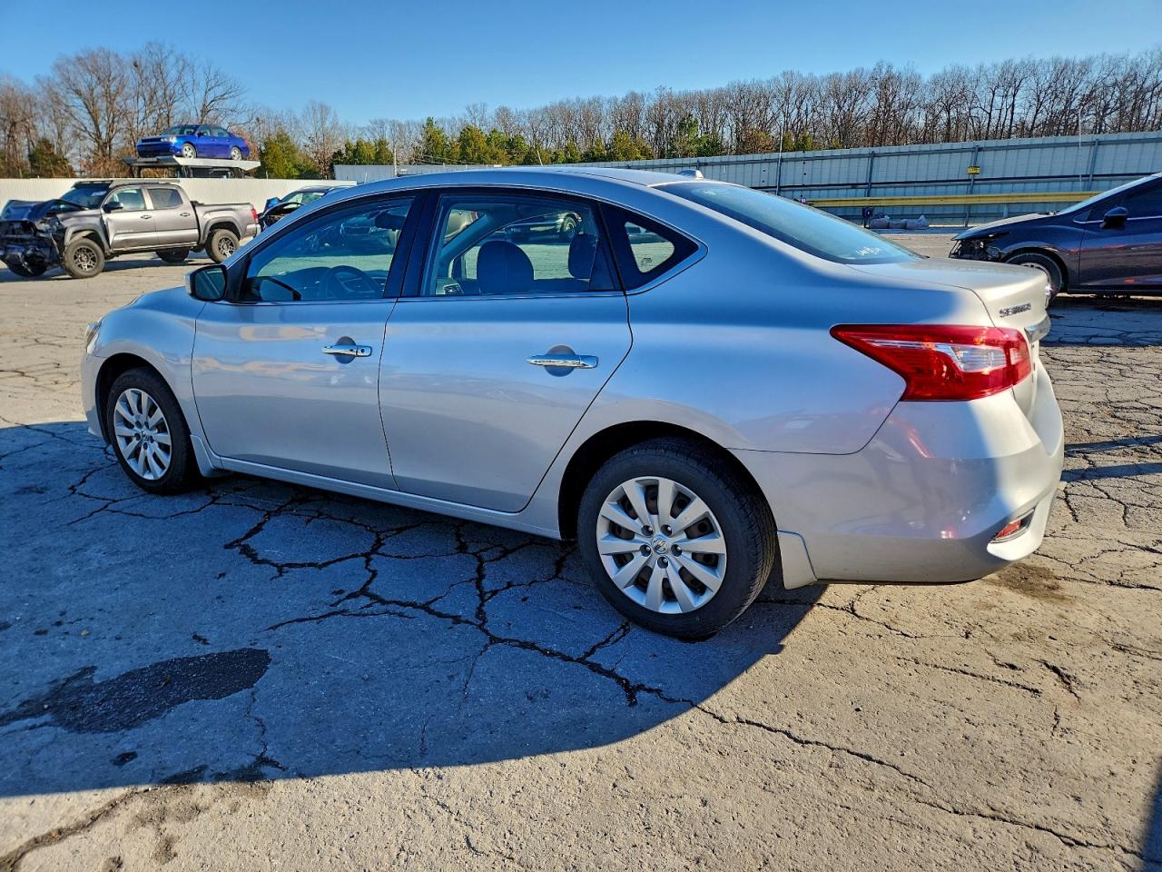 2017 NISSAN SENTRA S photo 2