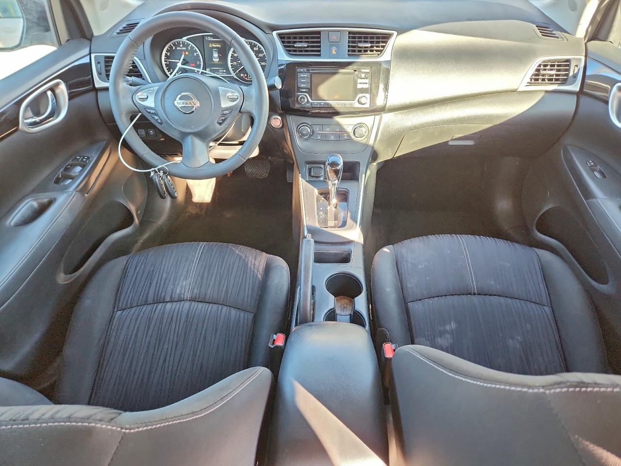 2017 NISSAN SENTRA S photo 8