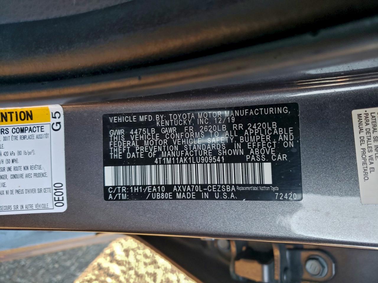 2020 TOYOTA CAMRY SE photo 13