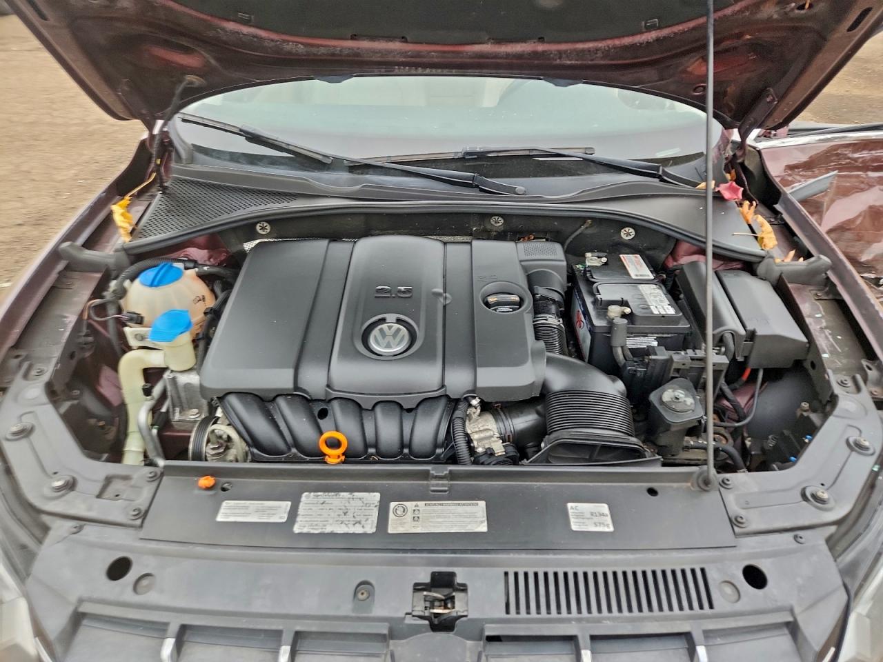 2012 VOLKSWAGEN PASSAT SEL photo 11