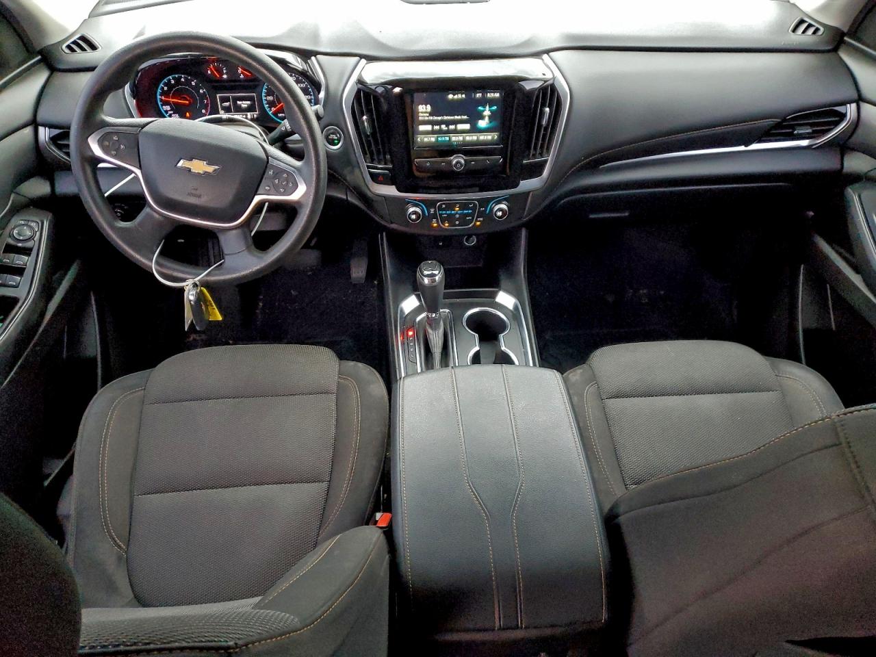 2019 CHEVROLET TRAVERSE LS photo 8