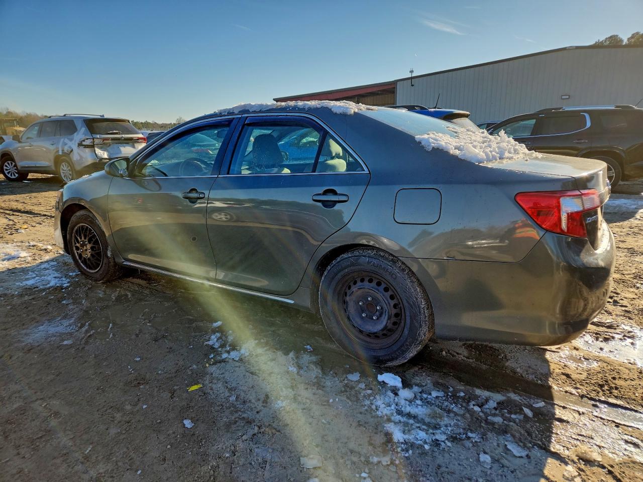 2012 TOYOTA CAMRY BASE photo 2