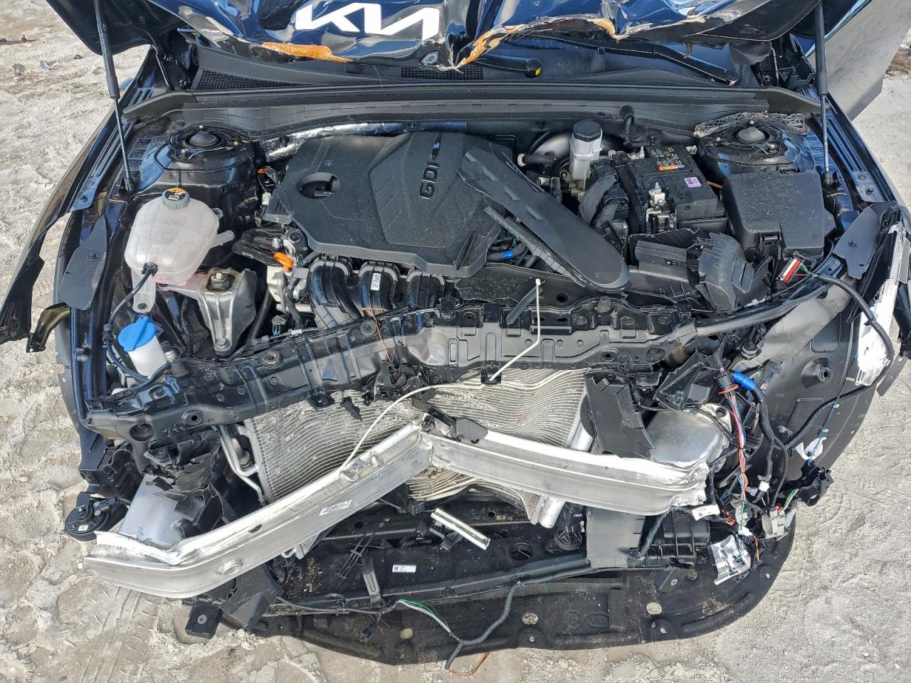 2025 KIA K5 GT LINE photo 11