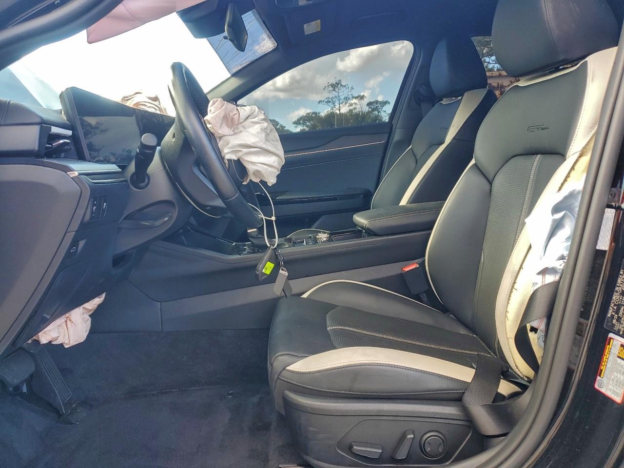 2025 KIA K5 GT LINE photo 7