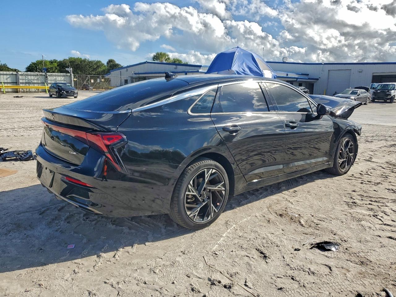 2025 KIA K5 GT LINE photo 3